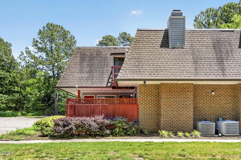 208 Finley Forest Drive Chapel Hill NC 27517