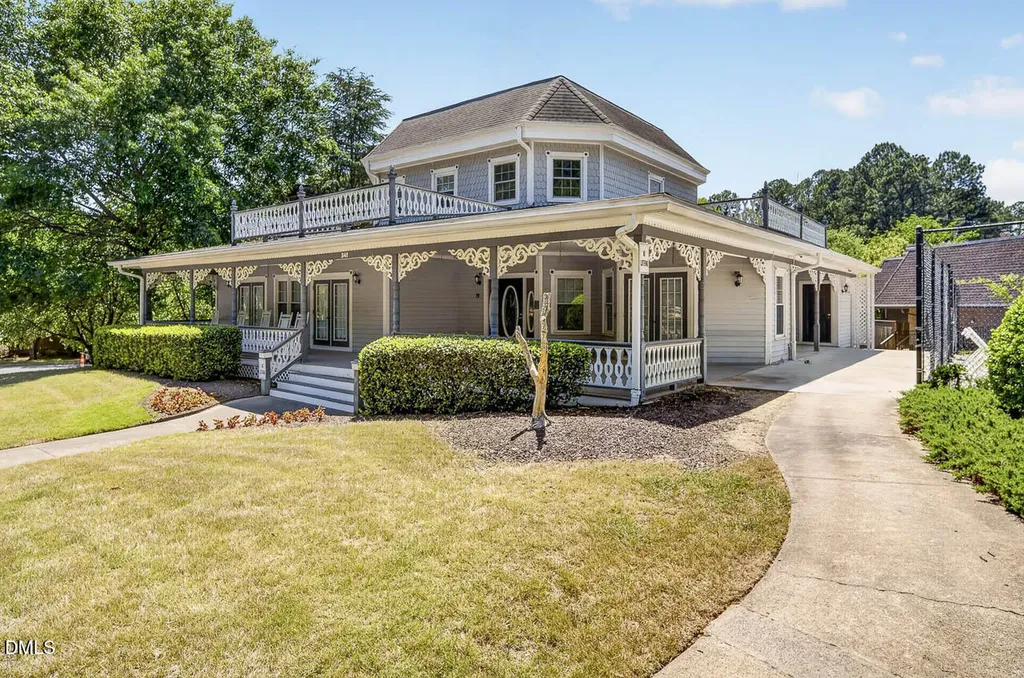 208 Finley Forest Drive Chapel Hill NC 27517