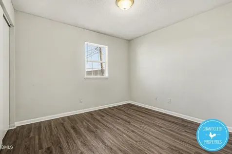 113 Florence Street Graham NC 27253