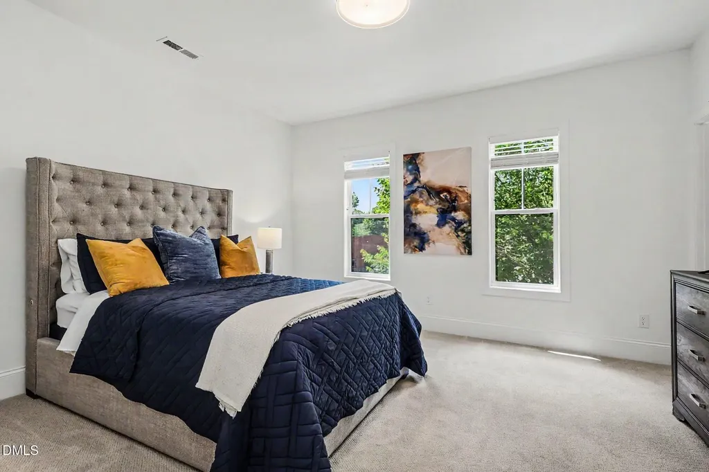 621 S Franklin Street Wake Forest NC 27587