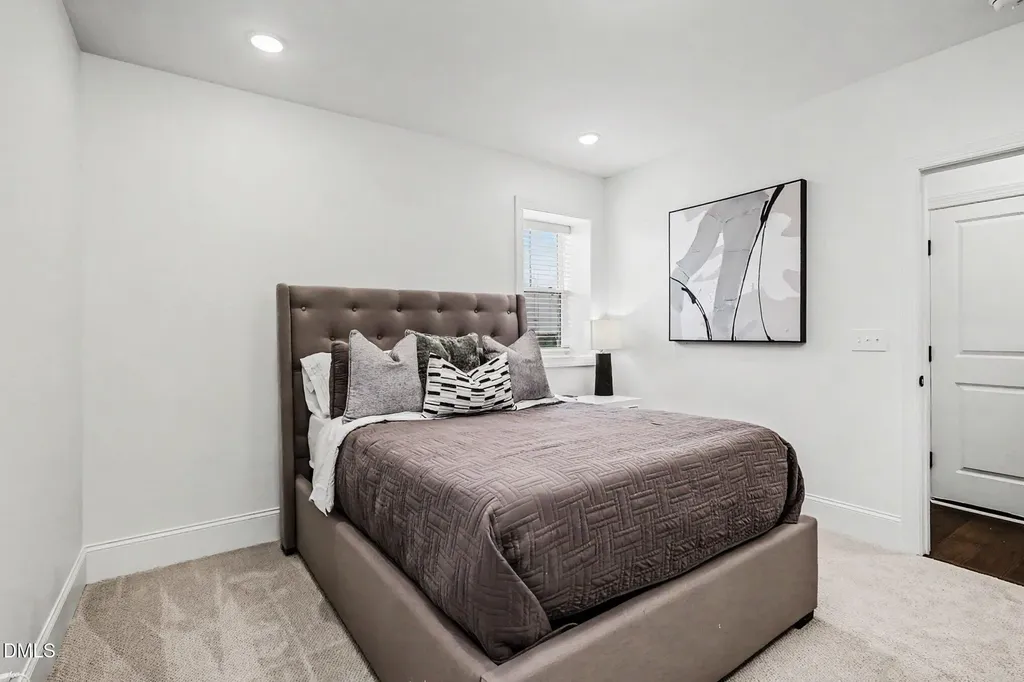 621 S Franklin Street Wake Forest NC 27587