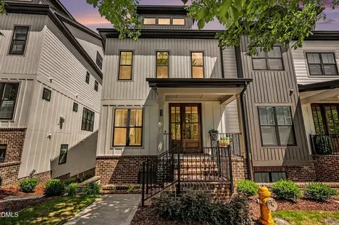 621 S Franklin Street Wake Forest NC 27587