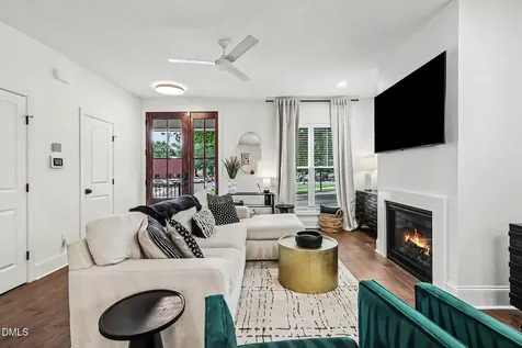 621 S Franklin Street Wake Forest NC 27587