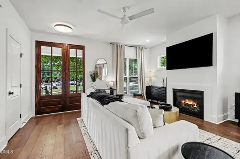 621 S Franklin Street Wake Forest NC 27587
