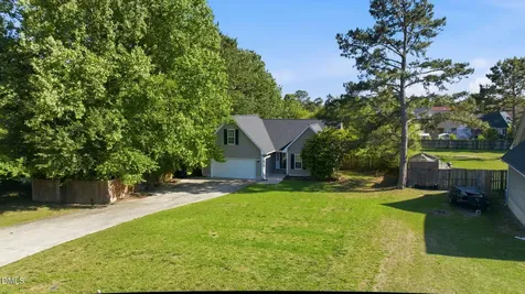 116 Winterfield Drive Raeford NC 28376