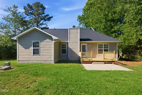 116 Winterfield Drive Raeford NC 28376