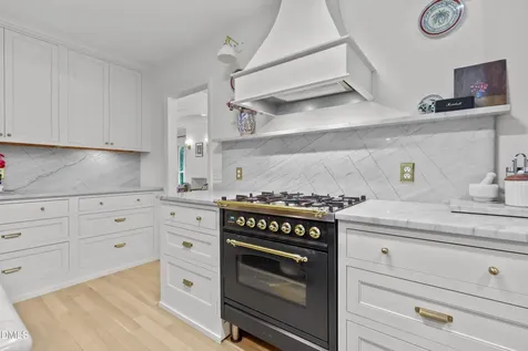 1707 Waterclose Apex NC 27502