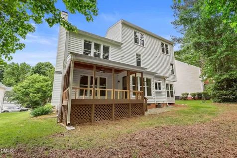1707 Waterclose Apex NC 27502