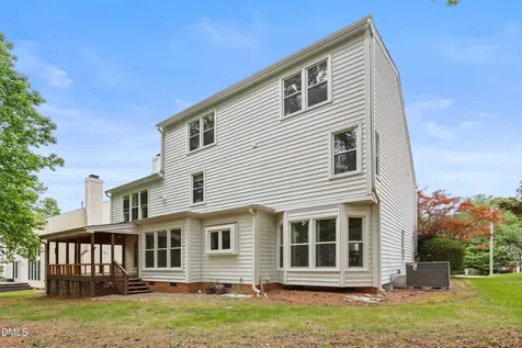 1707 Waterclose Apex NC 27502