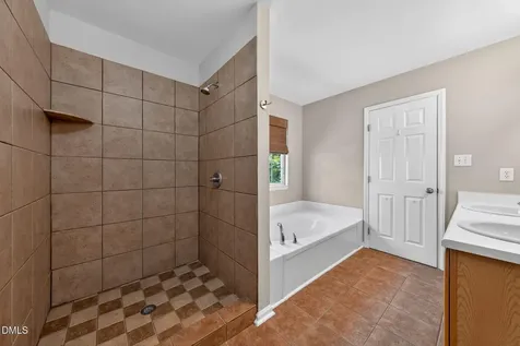 6804 Broome Bay Court Raleigh NC 27616