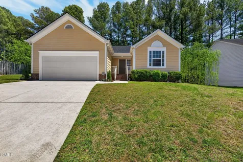 6804 Broome Bay Court Raleigh NC 27616