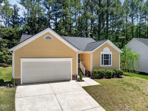 6804 Broome Bay Court Raleigh NC 27616