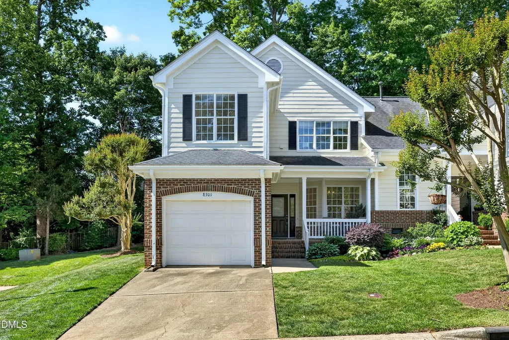 8301 Amber Leaf Court Raleigh NC 27612