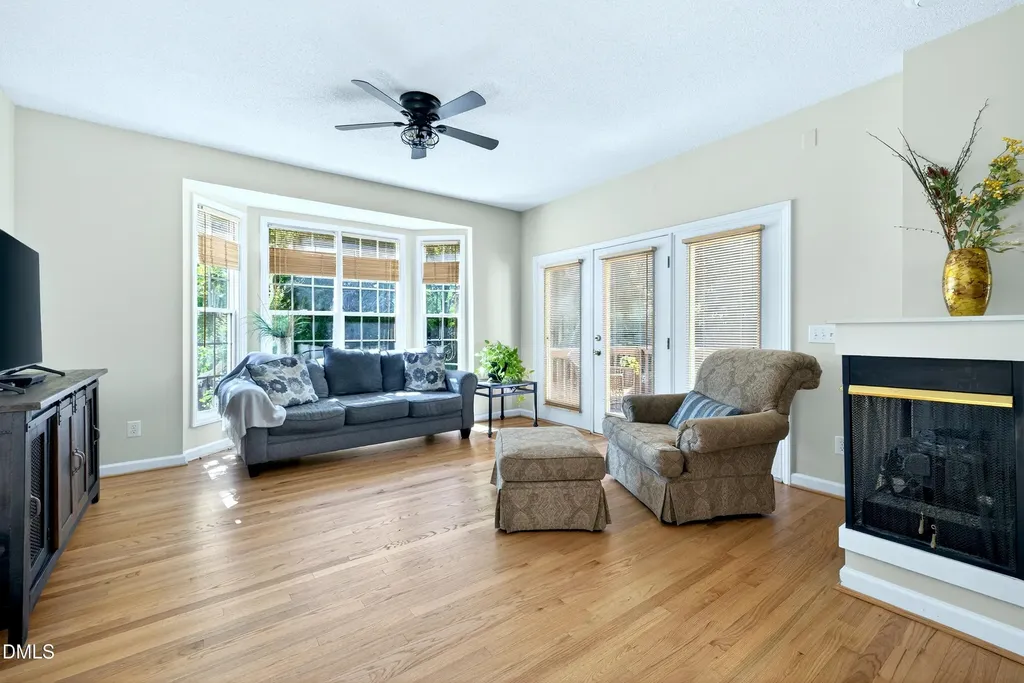 8301 Amber Leaf Court Raleigh NC 27612
