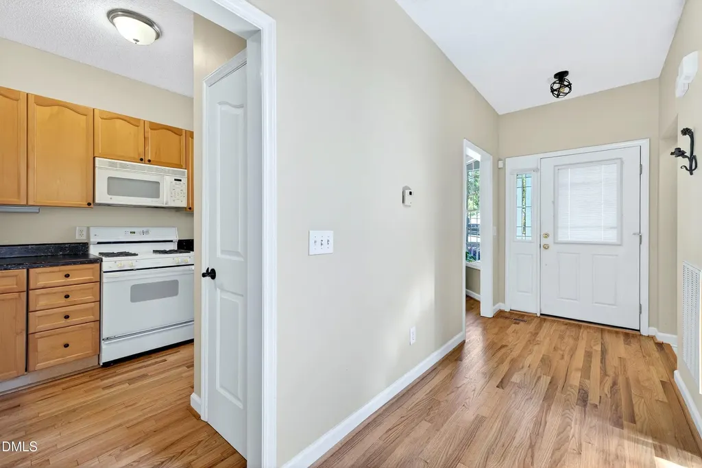 8301 Amber Leaf Court Raleigh NC 27612