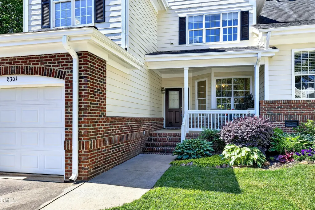 8301 Amber Leaf Court Raleigh NC 27612