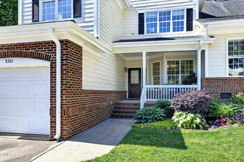 8301 Amber Leaf Court Raleigh NC 27612