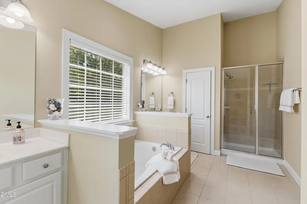 7709 Kensington Manor Wake Forest NC 27587
