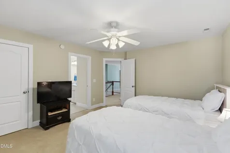 7709 Kensington Manor Wake Forest NC 27587