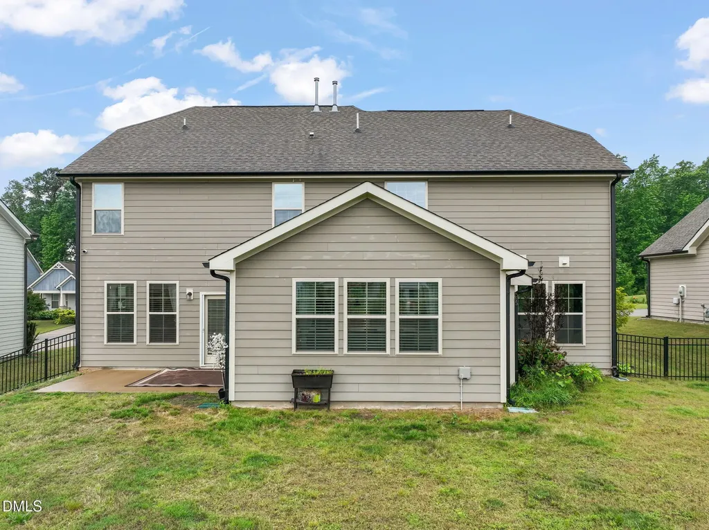 27 Needham Lane Clayton NC 27527