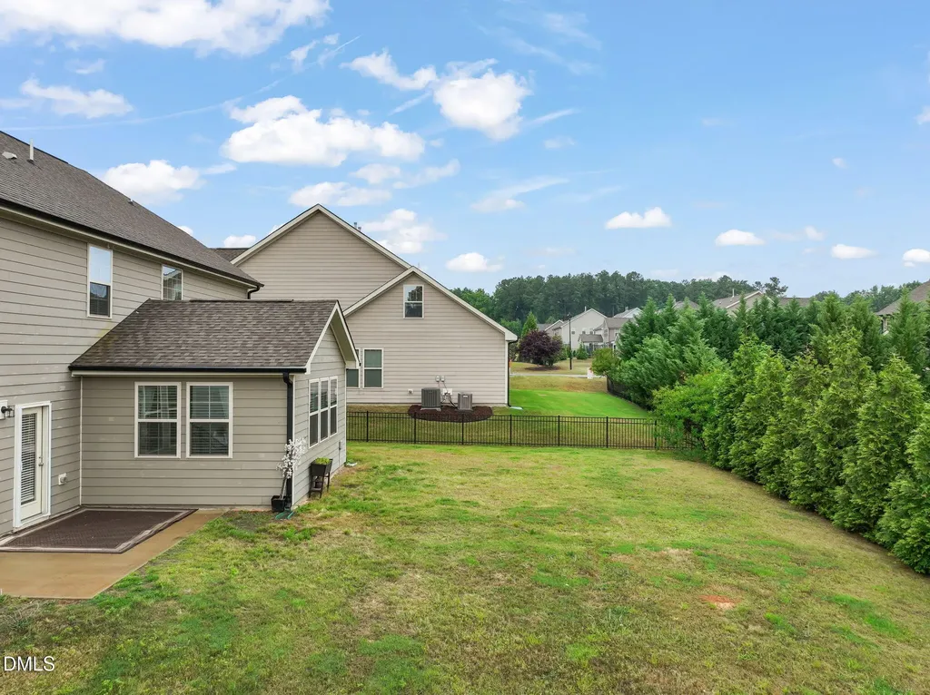 27 Needham Lane Clayton NC 27527