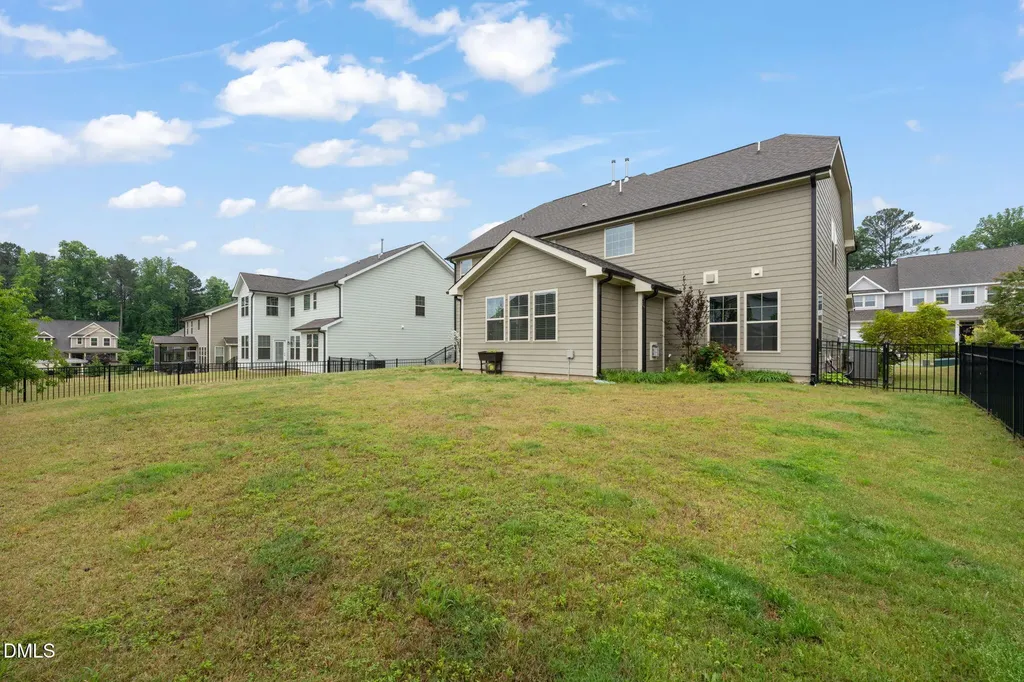27 Needham Lane Clayton NC 27527