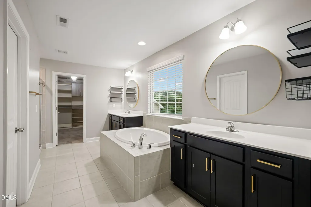 27 Needham Lane Clayton NC 27527