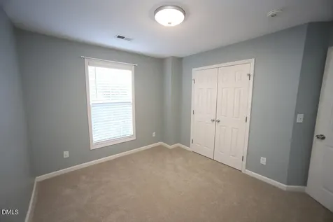 1464 Big Leaf Loop Apex NC 27502