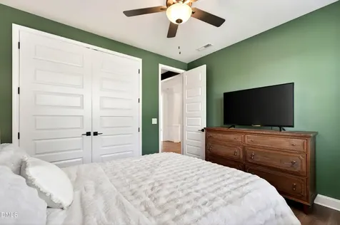 1008 Manchaca Loop Apex NC 27539