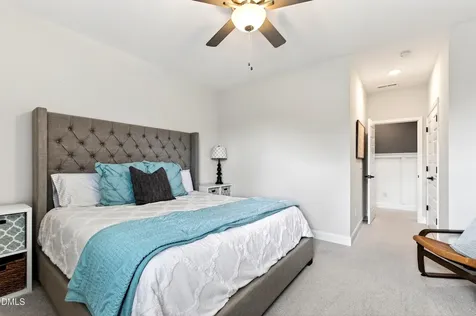 1008 Manchaca Loop Apex NC 27539