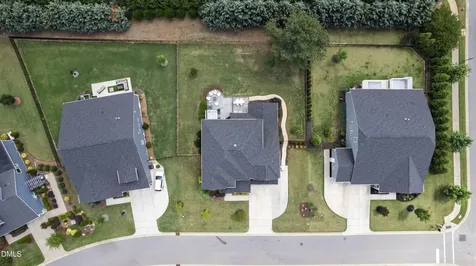 1008 Manchaca Loop Apex NC 27539
