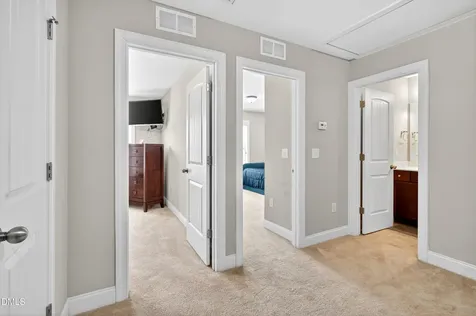 1061 Monmouth Loop Cary NC 27513