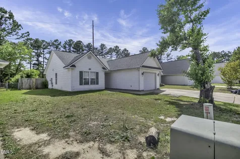 862 Nighthawk Place Fayetteville NC 28314