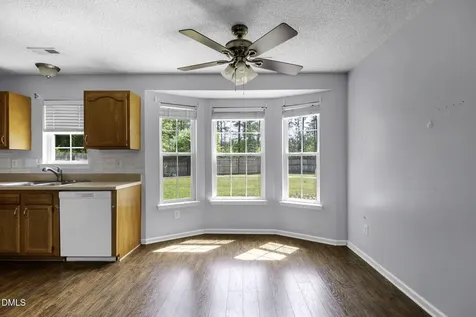 862 Nighthawk Place Fayetteville NC 28314