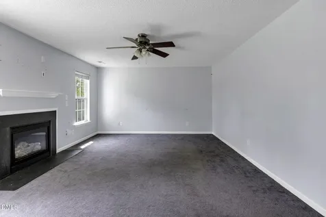 862 Nighthawk Place Fayetteville NC 28314