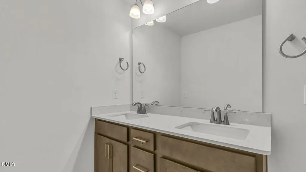 18 Greenwillow Drive Fuquay Varina NC 27526