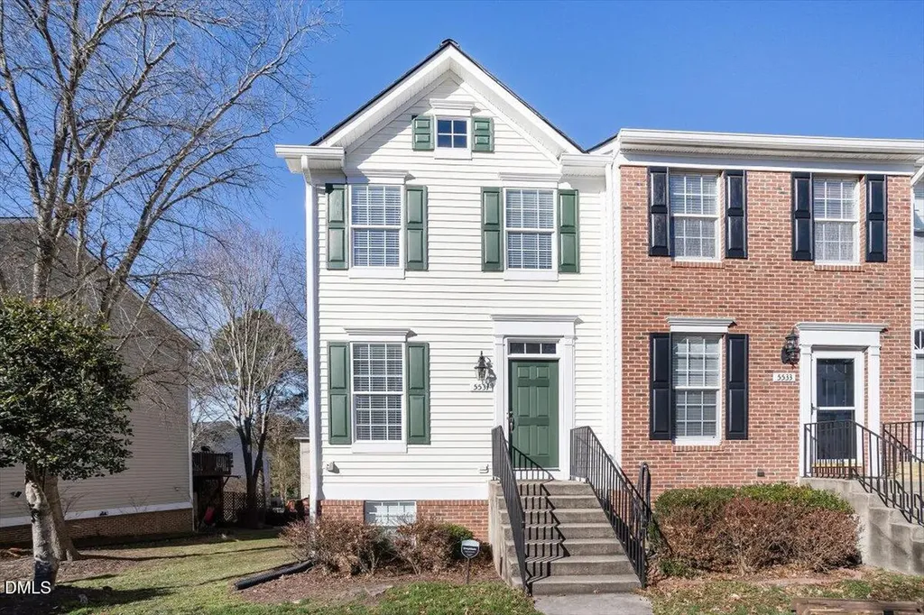 5531 Crabtree Park Court Raleigh NC 27612