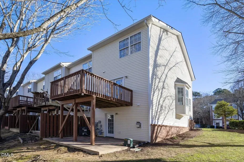 5531 Crabtree Park Court Raleigh NC 27612