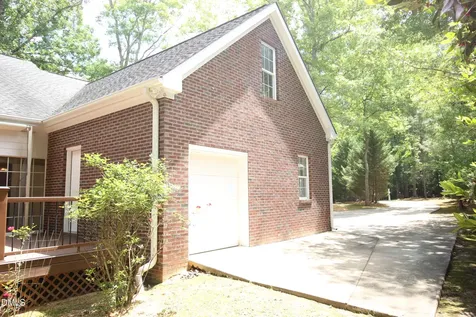 1102 Falling Stream Sanford NC 27332