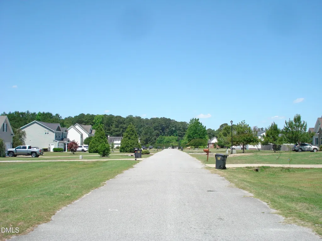 167 Courtney Lane Dunn NC 28334
