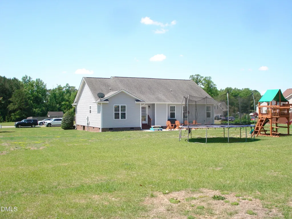 167 Courtney Lane Dunn NC 28334