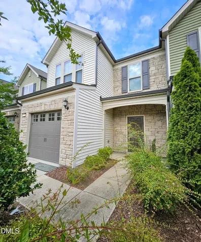 221 Olivet Loop Cary NC 27519