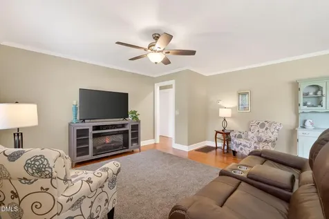 326 Wheat Street Kinston NC 28504