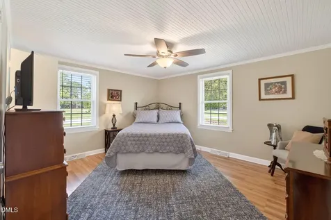 326 Wheat Street Kinston NC 28504