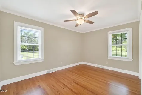 326 Wheat Street Kinston NC 28504