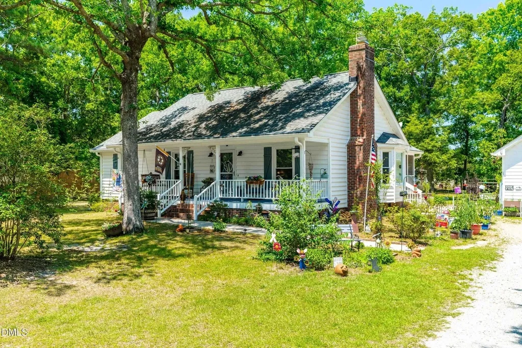 2012 Southfort Drive Garner NC 27529