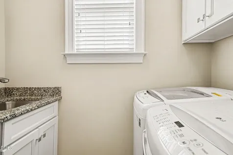 2721 Belmont View Loop Cary NC 27519