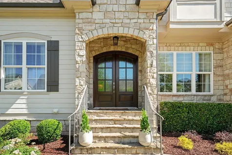 2721 Belmont View Loop Cary NC 27519