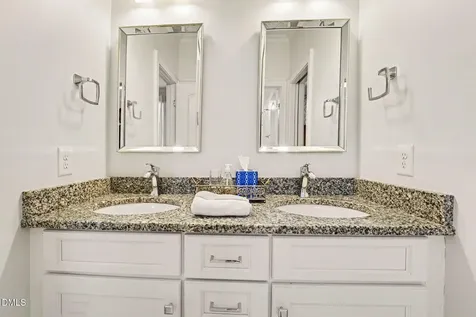2721 Belmont View Loop Cary NC 27519