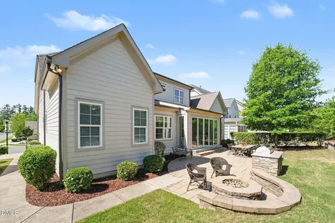 2721 Belmont View Loop Cary NC 27519